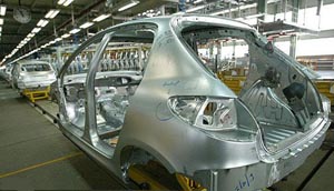 افزایش ظرفیت تولید کارخانه های خودروسازی اسپانیا
