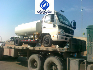 صادرات نخستین محموله کامیونت الوند به کشور عراق