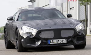 Mercedes SLS AMG replacement to be available from October 2014
