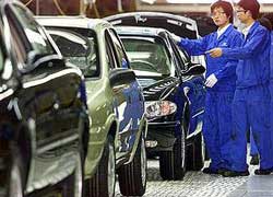 چين در سال 2007 پانصد هزار دستگاه خودرو صادر مي کند 