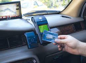 تجهیز تاکسیهای بی سیم در قزوین به دستگاه پرداخت الکترونیک 
