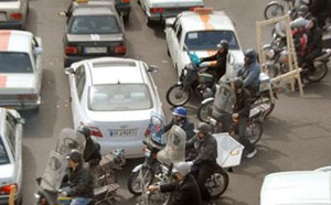 ممنوعیت تولید موتورسیکلت کاربراتوری از مهر ۹۵            