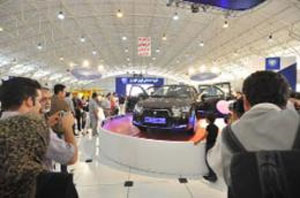 Showing latest achievements of Iran Khodro in Shiraz Auto Show