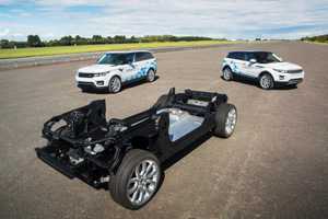 معرفی سه خودروی هیبریدی الکتریکی عجیب لندروور 