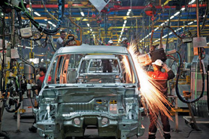 تمایل ژاپنی ها برای همکاری در صنعت خودروسازی ایران