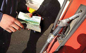 بنزین دو نرخی فساد می آورد