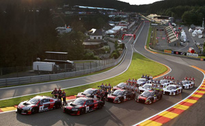مشاهده آنلاین یکی از جذابترین مسابقات اتومبیلراتی جهان 