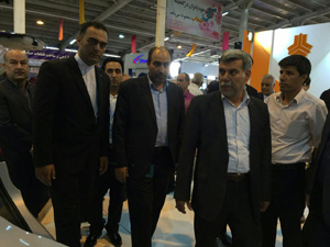 هفتمین نمایشگاه بین المللی خودرو، قطعات و صنایع وابسته استان مرکزی افتتاح شد