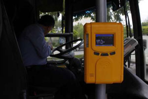 نصب سیستم کارت بلیط الکترونیک بر روی اتوبوسهای ورامین