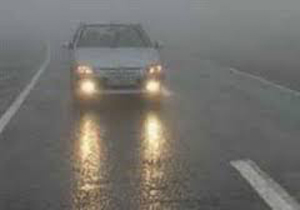 بارش باران و مه گرفتگی در برخی از محورهای مواصلاتی کشور