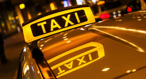 نصب کارت شناسایی رانندگان بروی تاکسی های منطقه 7