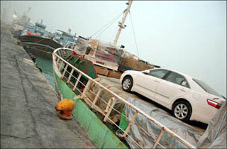 اجرای مصوبه واردات خودرو به خرمشهر با تاخیر روبروست
