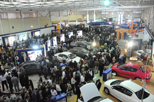 رقابت گروه صنعتي ايران خودرو با عرضه 23 مدل خودرو در شهر شهريار 