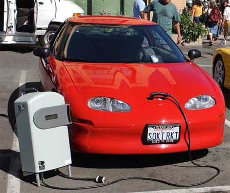 اولين ايستگاه شارژ باطري خودرو برقي در پرتغال راه اندازي شد  
