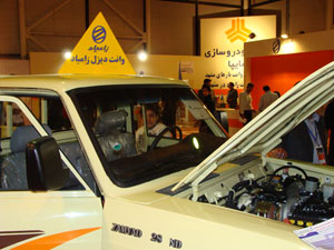 حضور پر قدرت شرکت زامیاد در نمایشگاه خودرو مشهد
