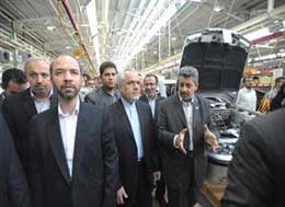 بازدید نجم الدین از پایگاه تولید ایران خودرو در مازندارن