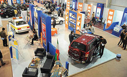 استقبال از نمایشگاه تخصصی خودرو در استان قم