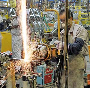 مازندران ، رتبه 4 صنعت قطعه سازی خودرو در کشور