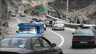ترافيک سنگين در محورهاي خروجي استان مازندران  