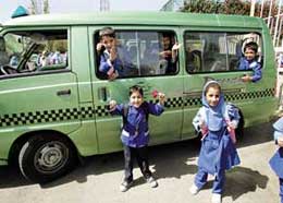 استفاده از« ون» به عنوان سرويس مدارس تهران به صرفه‌تر است