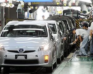 Toyota, BMW work on eco-friendly cars

