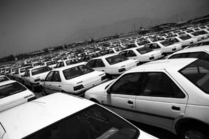 اختصاص ارز حاصل از صادرات مشکلات خودروسازان را حل نخواهد کرد