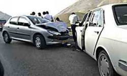 بي توجهي رانندگان به جلو علت بيشتر تصادفات 