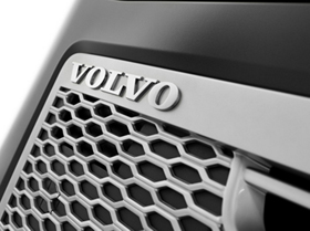 Volvo Trucks’ global deliveries down 17 percent in November 2012