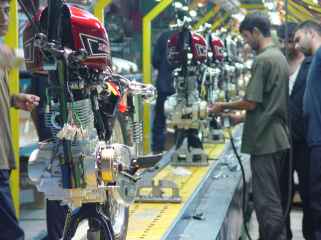 تولید آزمایشی 8 مدل موتورسیکلت انژکتوری در کشور :