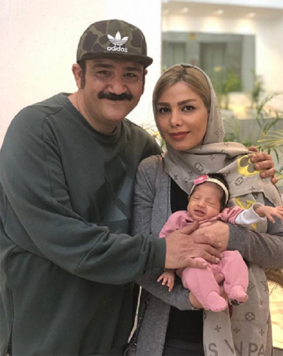 مهران غفوریان و همسر و دخترش