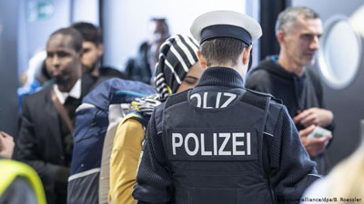پلیس آلمان برای اخراج پناهجویان با مشکل روبرو است