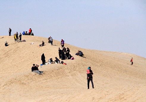 ورود گردشگران به کویر مرنجاب ممنوع شد