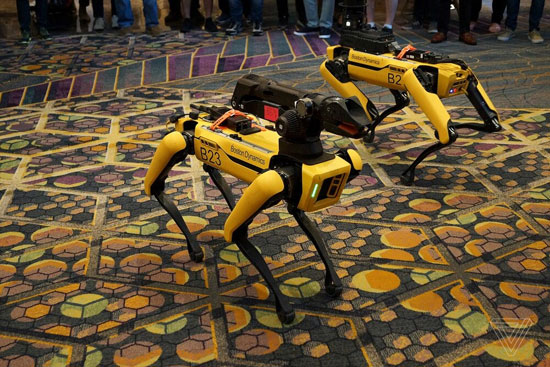 سگ‌های رباتیک امسال به بازار می‌آیند