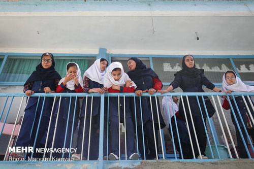 جدا کردن اتباع از دانش‌آموزان ایرانی ممنوع شد