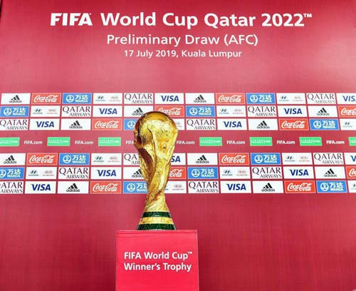 رونمایی از کاپ قهرمانی جام جهانی 2020 قطر