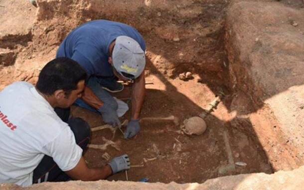 کشف مقبره باستانی دوران پیش از میلاد مسیح