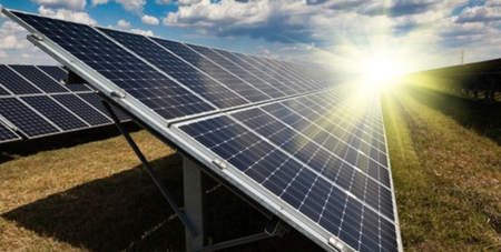 افتتاح پنل‌های خورشیدی دانشگاه صنعتی سیرجان