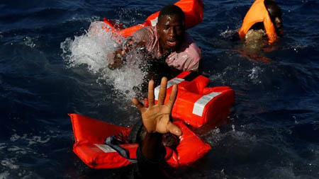 بیش از یکهزار مهاجر امسال در مدیترانه غرق شده‌اند