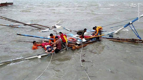 واژگونی قایق مهاجران در آب‌های ایتالیا