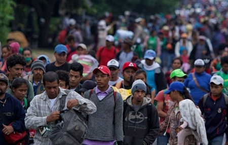 مکزیک مانع عبور ۲ هزار مهاجر به آمریکا شد