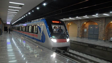 افتتاح رسمی ایستگاه مترو امام حسین تهران در 6 مهر
