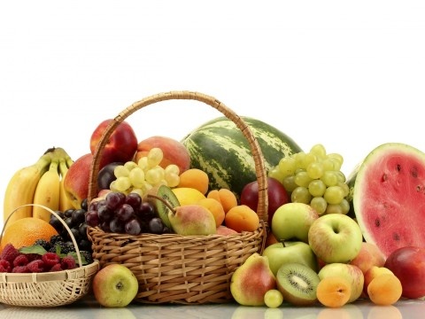 پوست کدام میوه‌ها و سبزی‌ها را نباید دور ریخت؟