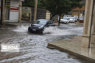 باران خیابان‌های ایذه را زیر آب برد