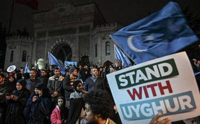 اعلام همبستگی معترضان در ترکیه‌ با اویغورها