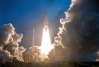 هند یک موشک به فضا پرتاب کرد