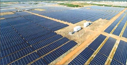 سعودی‌ها به دنبال عظیم‌ترین مزرعه خورشیدی