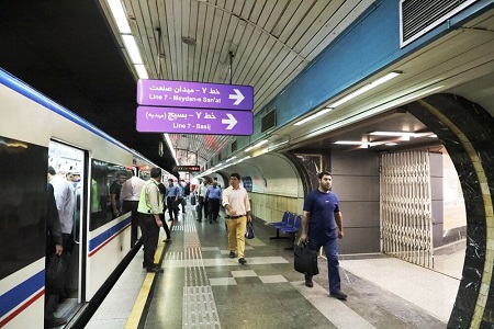 کاهش سرفاصله حرکت مترو در تهران