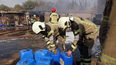 آتش‌سوزی در کارگاه تولید لوازم پلاستیکی