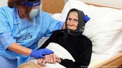 بیمار ۹۹ساله کرونا را شکست داد