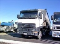درخواست انجمن خودروسازان از بانک مرکزی برای جلوگیری از واردات کامیون های دست دوم